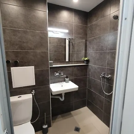 Apartament Izgrev アパート ブルガス
